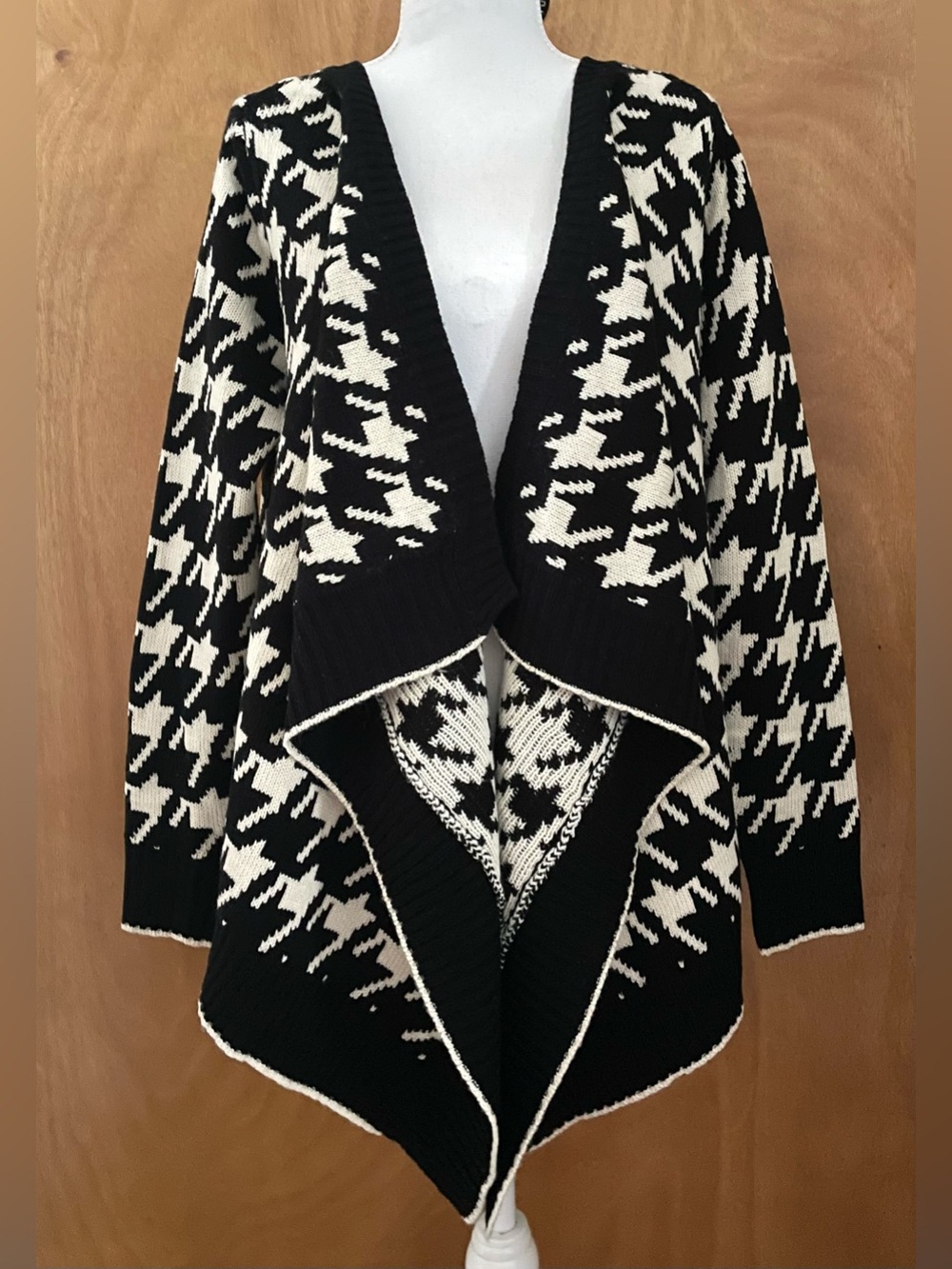 36 Point 5 Black and White Houndstooth Open-Front Cardigan. One size fits all